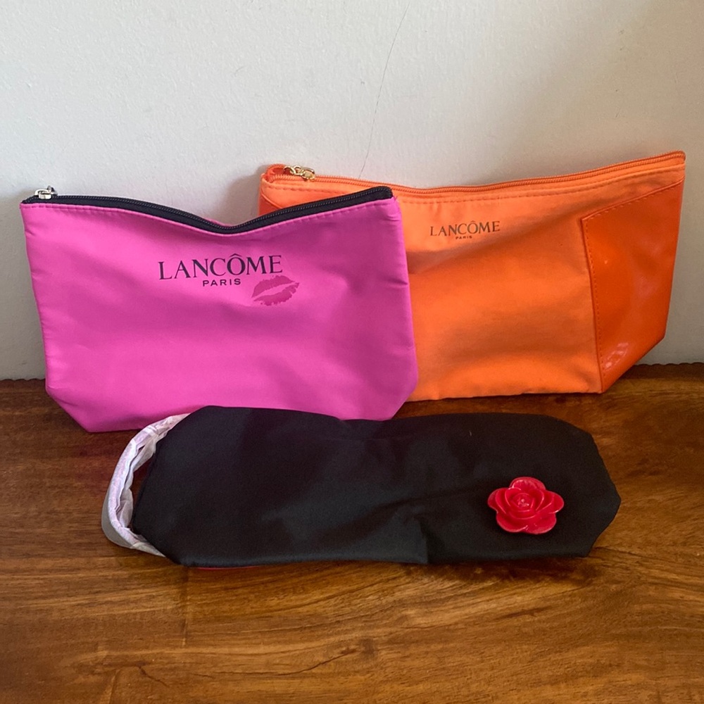 New Lancome 3 PC Cosmetic Travel Bag Set Spring or Summer Pink Orange Floral Swi